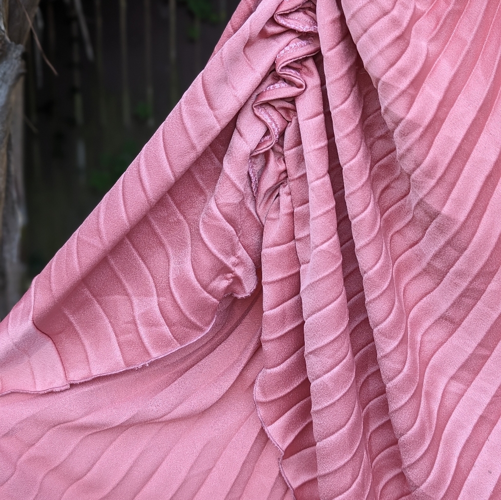 Fabulous Flowy Up-cycled Skirt - Picture 4 of 7